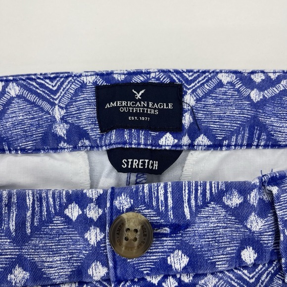 American Eagle Chino Shorts Women's 2 Blue All Over Print Midi Beach - Picture 7 of 9